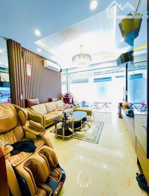 NHÀ RIÊNG LẠC LONG QUÂN_ CẦU GIẤY- DT 46M2 x 5 TẦNG- CHỈ 20M RA Ô TÔ- GIÁ 8.8 TỶ - 1