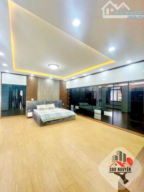 Biệt thự 3 lầu đầy đủ nội thất, khu Tên Lửa, Bình Tân. - 1