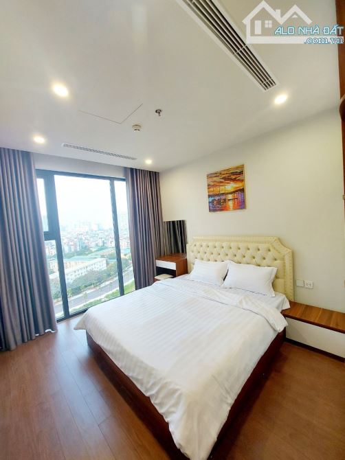 cho thuê căn hộ gold season 47 nguyễn tuân. 63m2. 2pn1wc, full đồ 13tr/tháng - 1