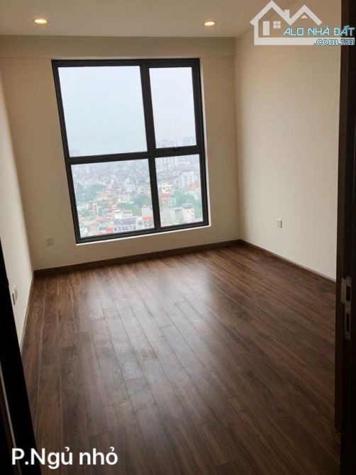 Cho thuê CH Golden Palm Lê Văn Lương 84m, 2 ngủ, cơ bản, 14 triệu - 1