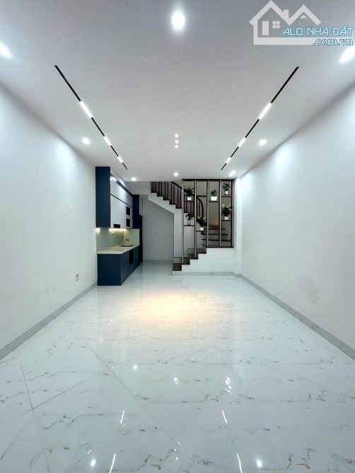 CỰC ĐẸP, BÙI XƯƠNG TRẠCH Ô TÔ QUA NHÀ, NGÕ THÔNG, 36M2 x 5 TẦNG, FULL NT, GIÁ 8.9 TỶ - 1