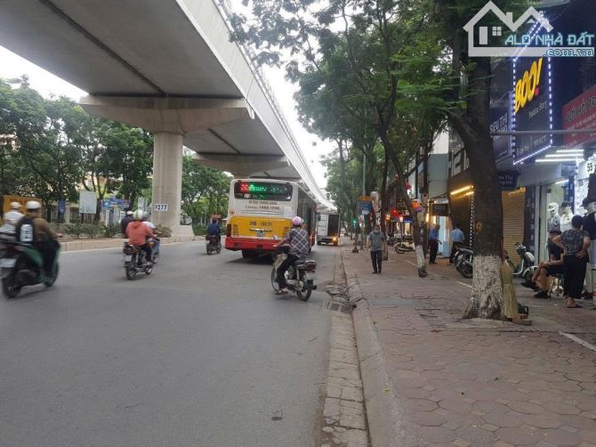 BÁN ĐẤT CẦU GIẤY XÂY TOÀ VĂN PHÒNG -  KHÁCH SẠN, 350M2, MT 11M, 160 TỶ - 1