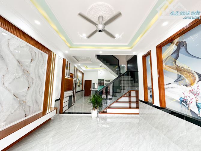CHỦ GỞI BÁN NHÀ 1 TRỆT 2 LẦU (HOÀN CÔNG) DT: 100M2 KDC HOÀNG MINH CHÁNH. GIÁ CHỈ 4,5 TỶ - 1