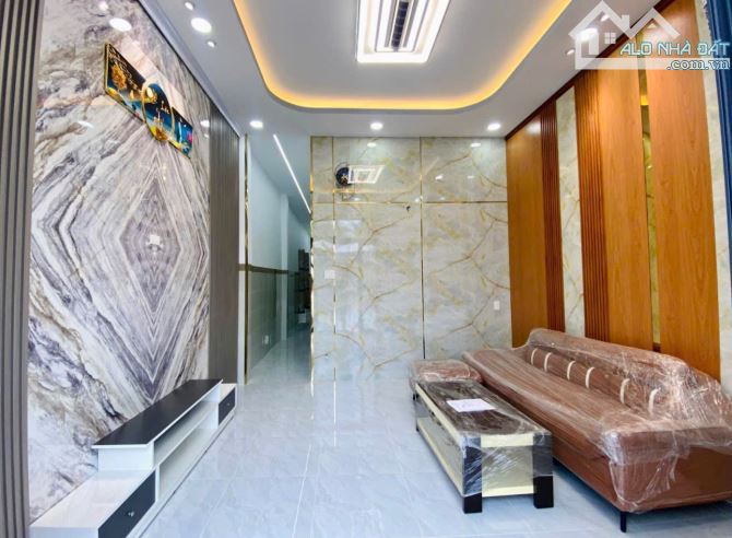 BÁN NHANH NHÀ CẤP 4 SỔ RIÊNG THỔ CƯ 400TRIEU AC THIỆN CHÍ ALO - 1