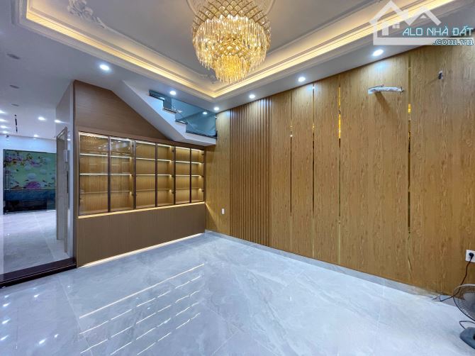 Nhà 4 tầng thang máy TĐC tuyến 3 Lê Hồng Phong - 86m2 - Nội thất cao cấp - 1