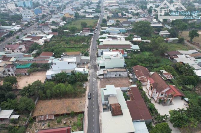 cần bán đất 83,7m² thổ cư 100%, đường Phạm Văn Chèo, Thị Trấn Củ Chi, SHR. - 1