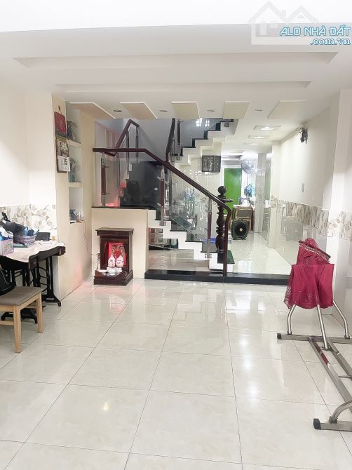 NHÀ ĐẸP 5 TẦNG HXH TẠ QUANG BỬU ,70M2 CHỈ NHỈNH 9 TỶ - 1