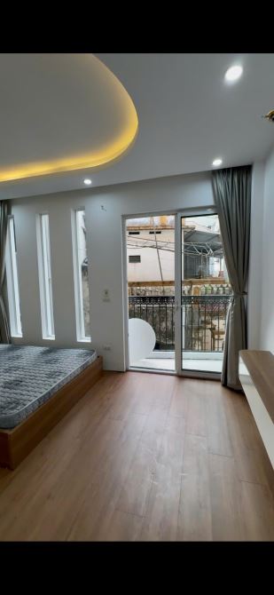 Mễ Trì- Nhà Dân Xây Ở Ngay- 41M x 5 Tầng - MT 4.6m- 8.x Tỷ- Ngõ Ô tô - 1