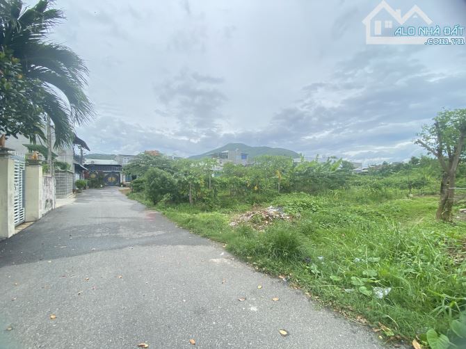 Bán đất đường 12 Lê Trọng Tấn,xã Tân Hưng(phường Long Hương), giá bán: 1,6tỷ với DT: 129m2 - 1
