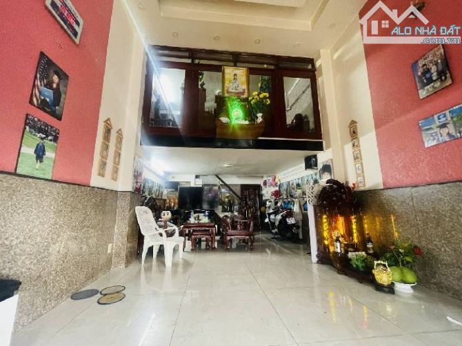 🏡BÁN NHÀ PHỐ 2 TẦNG- 65M2- CÁCH CẦU RỒNG 100M- ĐƯỜNG 8M- KINH DOANH ĐỈNH- 9 TỶ X - 1