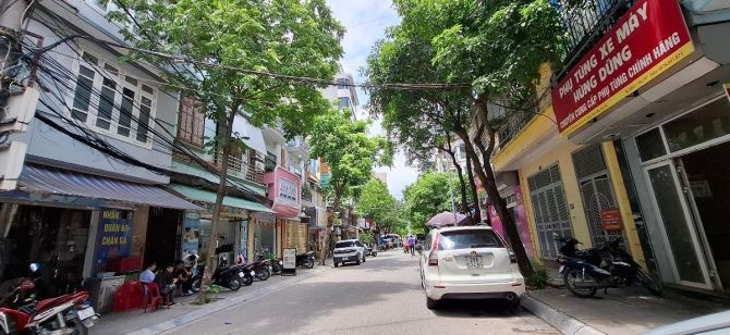 Hot! Bán Nhà - Dương Khuê - Cầu Giấy - 3 ÔTÔ Tránh -KD - 45M2 -4 Tầng -5.5mMT - 20 Tỷ - 1