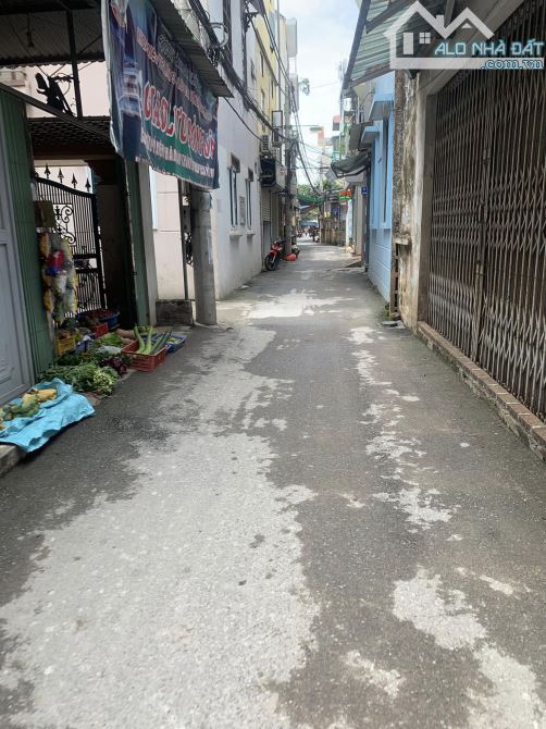 BÁN NHÀ PHÚ DIỄN – BẮC TỪ LIÊM, CÁCH 1 NHÀ Ô TÔ ĐỖ – GIÁ ĐẦU TƯ, 40M2 4 TẦNG NHỈINH 6 TỶ - 1
