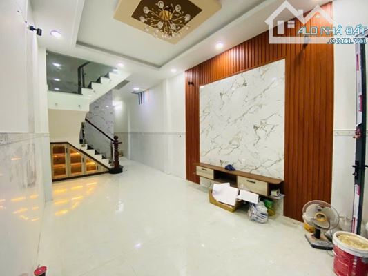 HẺM Ô TÔ, NHÀ MỚI THƠM MÙI SƠN, PHÚ ĐỊNH, F16, Q8, 3 TẦNG ĐÚC, 57.0M2, 5.1 TỶ. - 1