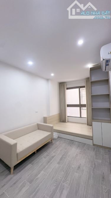 TRUNG TÂM QUẬN THANH XUÂN 13.3 Tỷ CÓ NGAY DÒNG TIỀN 55m2 - 6T - THANG MÁY SỊN -KINH DOANH - 1