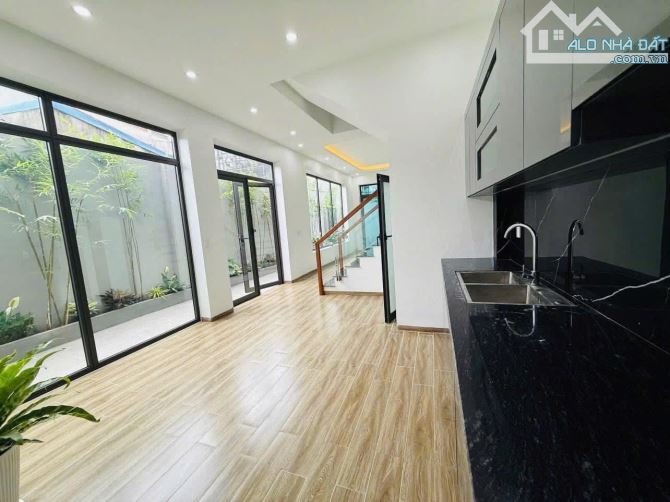  CHÀO BÁN CĂN NHÀ 3 TẦNG NGÕ LÊ HỮU PHƯỚC - TP NAM ĐỊNH - 1