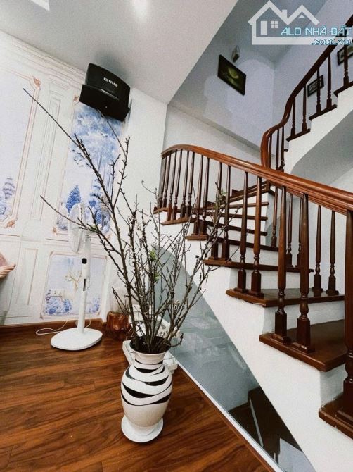 BÁN NHÀ HOT PHỐ VŨ NGỌC PHAN – TRUNG TÂM ĐỐNG ĐA -LÔ GÓC 3 THOÁNG – 50M2 – 12 TỶ - 1