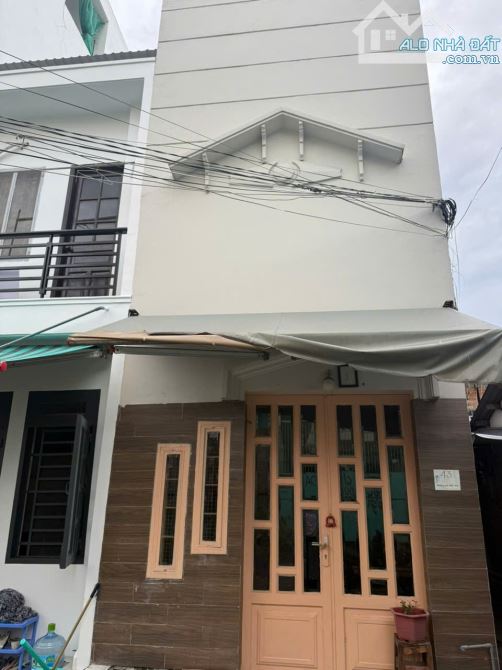MẶT TIỀN KINH DOANH, 3 TẦNG, đường 12m,khu đất vàng VIP Q2, Thảo Điền, 3.xx tỷ - 12