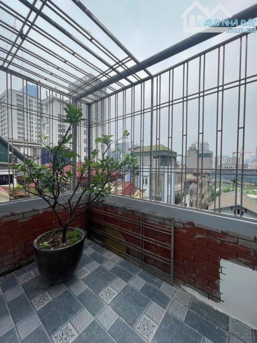 BÁN NHÀ PHÂN LÔ MẠC THÁI TỔ 68m2x7 TẦNG THANG MÁY - MT 5m - 34 TỶ - GARA ÔTÔ - KINH DOANH - 13