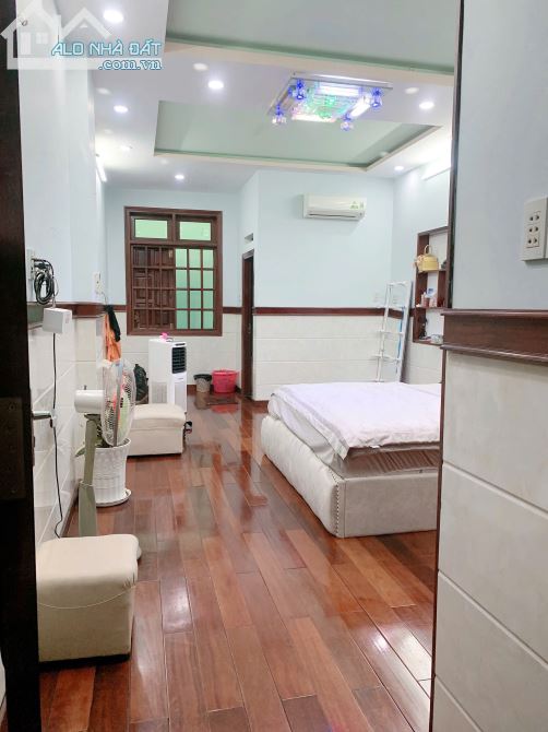 Chính chủ bán nhà hướng Đông, 80m2. Hẻm 741 Hương Lộ 2, Bình Tân. - 3