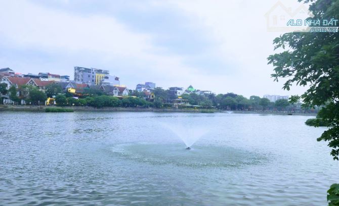 VĂN QUÁN- HÀ ĐÔNG- SIÊU BIỆT THỰ 3 TẦNG- LÔ GÓC- 224M²- MẶT 15M- VỈA HÈ KINH DOANH - 3