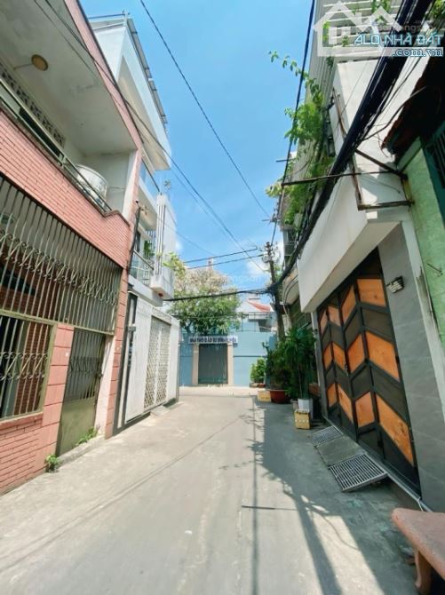 BÁN ĐẤT TẶNG NHÀ DƯƠNG BÁ TRẠC - NHỈNH 15 TỶ, 2 TẦNG 134M2, 8.4*16M HẺM ÔTÔ KIA MORNING, - 2