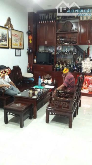 Nhà bán; đường Nguyễn Thái Bình.Q bình Tân. DTSD 65m2. 5 tầng. Giá 15,5 tỷ - 2