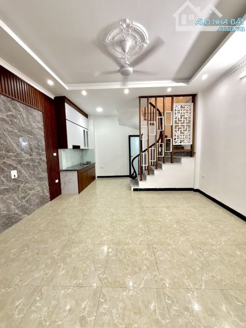 #Minh_Khai , ô tô gần, xây mới, giá chỉ hơn 6 tỷ - 2