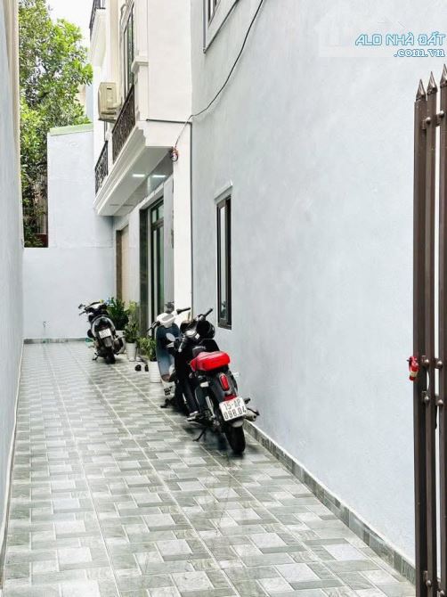 🏠 3,85 TỶ – NHÀ 4 TẦNG ĐỘC LẬP GẦN CHỢ ĐÔN, LÊ CHÂN – KHUNG CỘT RIÊNG, SÂN CỔNG RỘNG - 2
