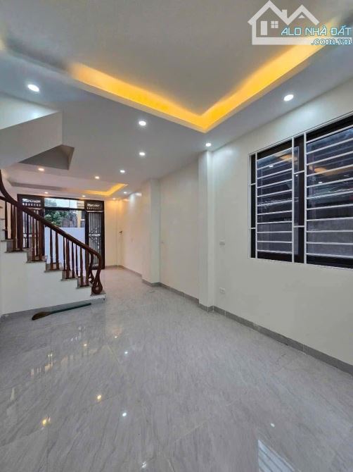 BÁN NHÀ TỨ HIỆP, KHU ĐÔ THỊ HỒNG HÀ, 58M, 5 TẦNG Ô TÔ QUA NHÀ CHỈ 6 TỶ. - 2