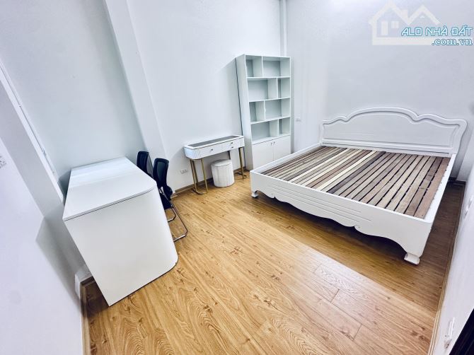 Nhà đẹp mới xây 5 tầng, 38m, gần ROYAL CITY, Khương Đình, Thanh Xuân - 2