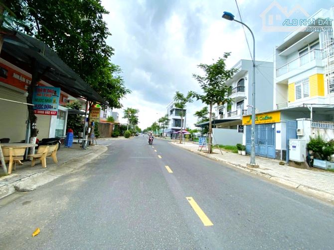LÔ ĐẤT ĐẸP KĐT ĐÔNG TĂNG LONG, 358M2 VUÔNG VỨC, SỔ RIÊNG THỔ CƯ, GẦN CHỢ, CHỈ 13.8TỶ - 2