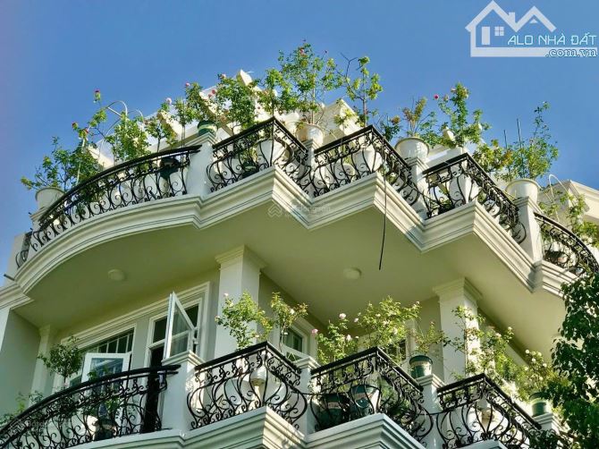 KHUÔN ĐẤT Hiếm xây CHDV Trần Bình Trọng, Quận 5. 200m2 (10.5 x 20m; Nở hậu). Giá chỉ 29 Tỷ - 2