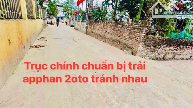 Bán 60m thôn Phi liệt. Cách 10m ra trục chính. Đường oto đỗ cửa. Giá chỉ 2ty550 - 2