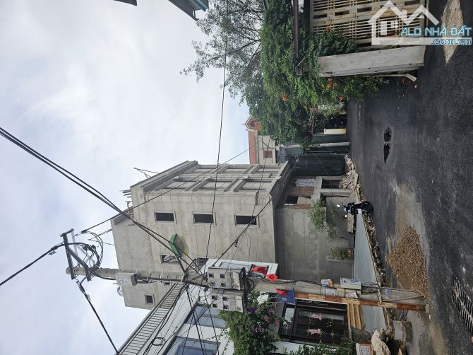 Cần bán nhanh 2 nhà mới vị trí đẹp tại Tây Tựu Bắc Từ Liêm - 2