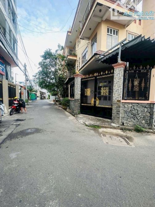 nguyễn văn săng_ giáp sát đường tân sơn nhì_ tân phú _6.9 x 22_c4_HẺM XE TẢI THÔNG_15 TỶ - 2