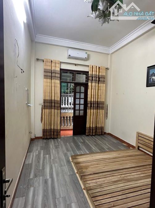 Bán Nhà Đồng Cổ - Tây Hồ - 45M2 - 4Tầng-Mt 4,6m - 2 Thoáng-Gần Phố-Vị Trí Đẹp - 10,8 Tỷ - 2