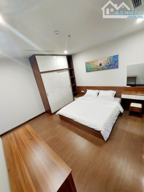 cho thuê căn hộ gold season 47 nguyễn tuân. 63m2. 2pn1wc, full đồ 13tr/tháng - 2