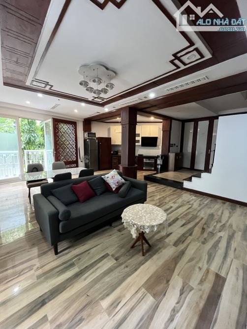 Bán Nhà Hoàng Hoa Thám Ba Đình 135m2 4 Tầng Mặt tiền 4m Hơn 39 Tỷ Ôtô tránh VỉaHè KinhDoah - 2