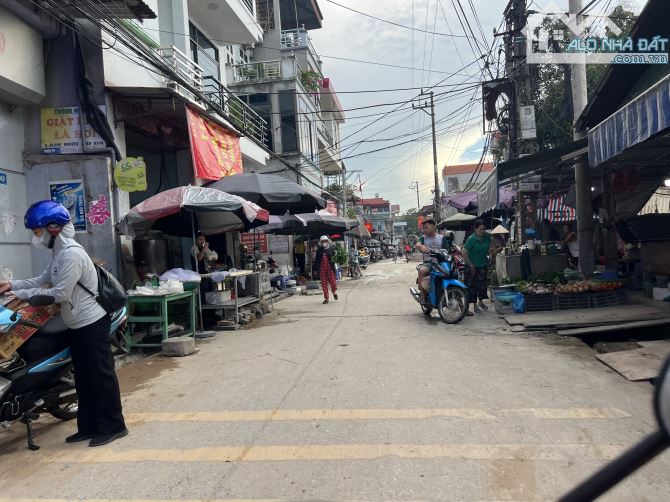 Bán đất tặng nhà cấp4.Quang Tiến -Sóc Sơn. 60m full - 2