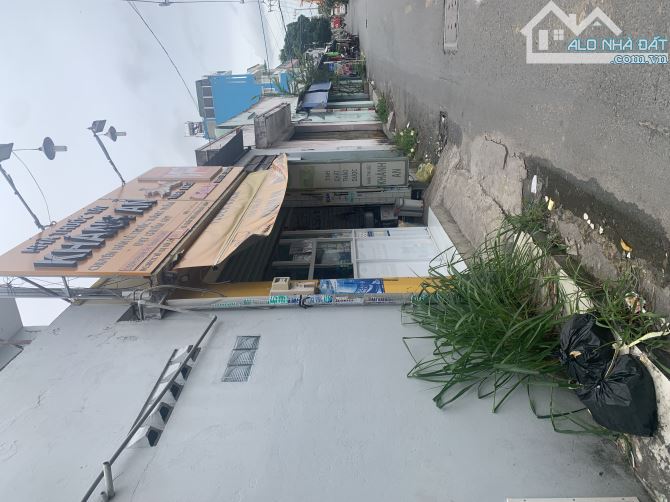 NHÀ HẺM Ô TÔ PHAN VĂN HỚN -DT 4 X 20 - GẦN CHỢ ĐẠI HẢI - Sổ Hồng Riêng - GIÁ 3,1Tỷ - 2