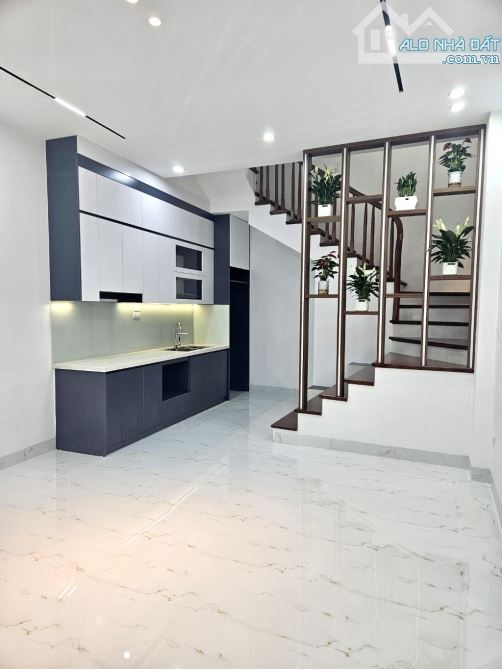 CỰC ĐẸP, BÙI XƯƠNG TRẠCH Ô TÔ QUA NHÀ, NGÕ THÔNG, 36M2 x 5 TẦNG, FULL NT, GIÁ 8.9 TỶ - 2