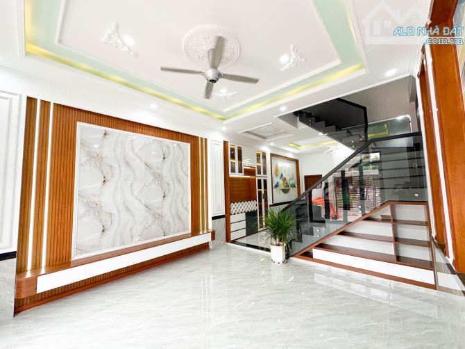 CHỦ GỞI BÁN NHÀ 1 TRỆT 2 LẦU (HOÀN CÔNG) DT: 100M2 KDC HOÀNG MINH CHÁNH. GIÁ CHỈ 4,5 TỶ - 2