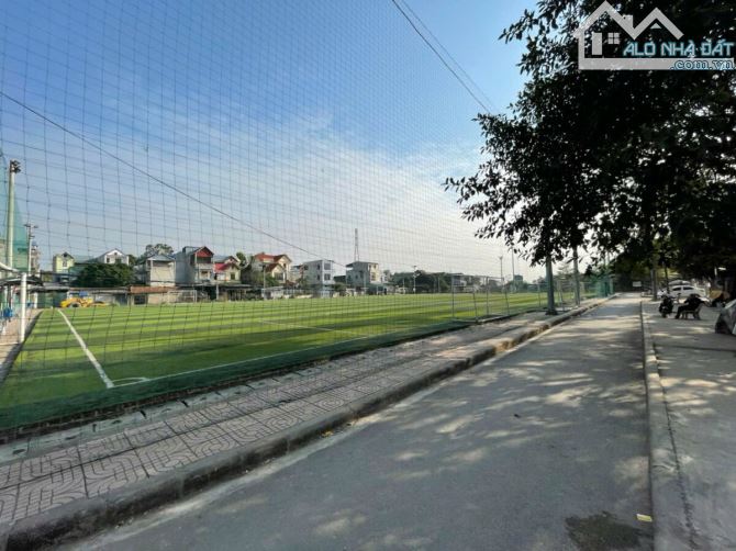 Siêu phầm Chúc Sơn 52m2 giá chỉ hơn 2 tỉ,k  lỗi lầm - 2
