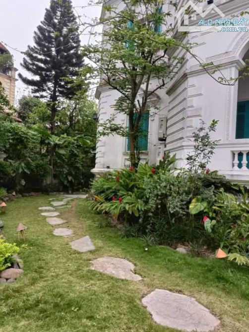 BÁN TOÀ LÂU ĐÀI LONG BIÊN 2330M,4 TẦNG, MẶT TIỀN 20M, 155 TỶ - 2