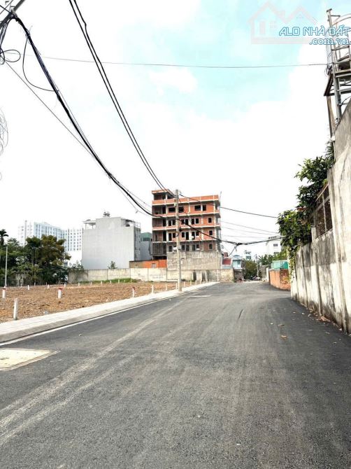 Bán lô đất hẻm xe hơi đường Vườn Lài An Phú Đông Quận 12 giá đầu tư - 2