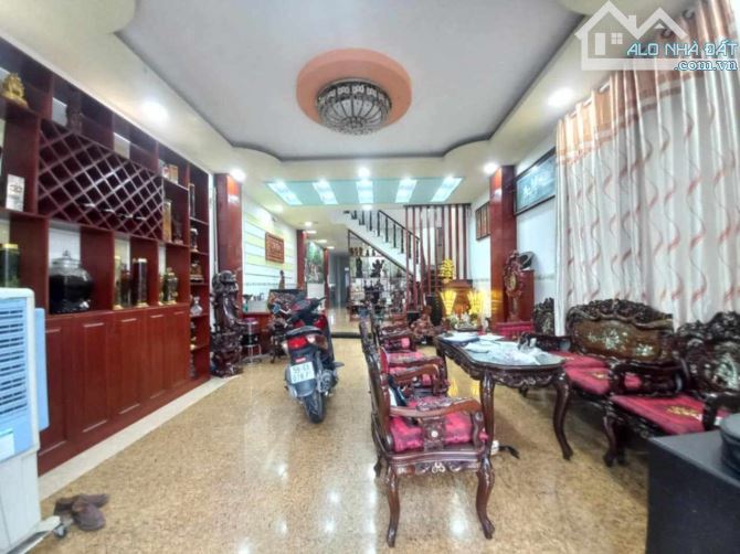 "BÁN BIỆT THỰ VƯỜN 2 TẦNG – ĐƯỜNG HUỲNH THỊ MÀI (GIÁP DƯƠNG CÔNG KHI).TÂN.HIỆP HÓC MÔN – 5 - 2