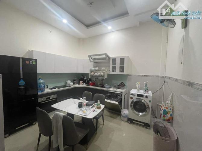🏷️ BÁN GẤP TRONG THÁNG ĐỂ ĐỊNH CƯ – LÝ THÁI TỔ – 105M² – 2 TẦNG – PHÙ HỢP Ở HOẶC XÂY MỚI - 2