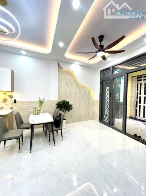 HẺM THÔNG, NHÀ MỚI GIÁP Q5, NGUYỄN DUY, F12, Q8, 2 TẦNG, 36.0M2, 3.95 TỶ. - 2