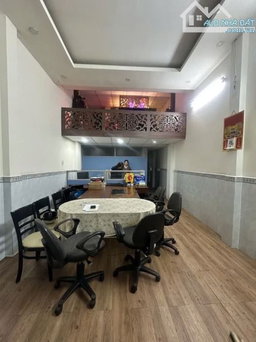 🍀 Bán Nhà Mặt Tiền Căn Góc - 80m²(4x 20) 11,2 tỷ - Nguyễn Văn Công - P.3 - Q.Gò Vấp - 2