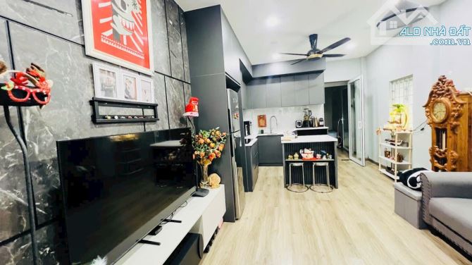 Nhà khu VIP Quận 5 Trần Hưng Đạo HXH-3PN-49M2- Giá chỉ Hơn 7 Tỷ TL - 2